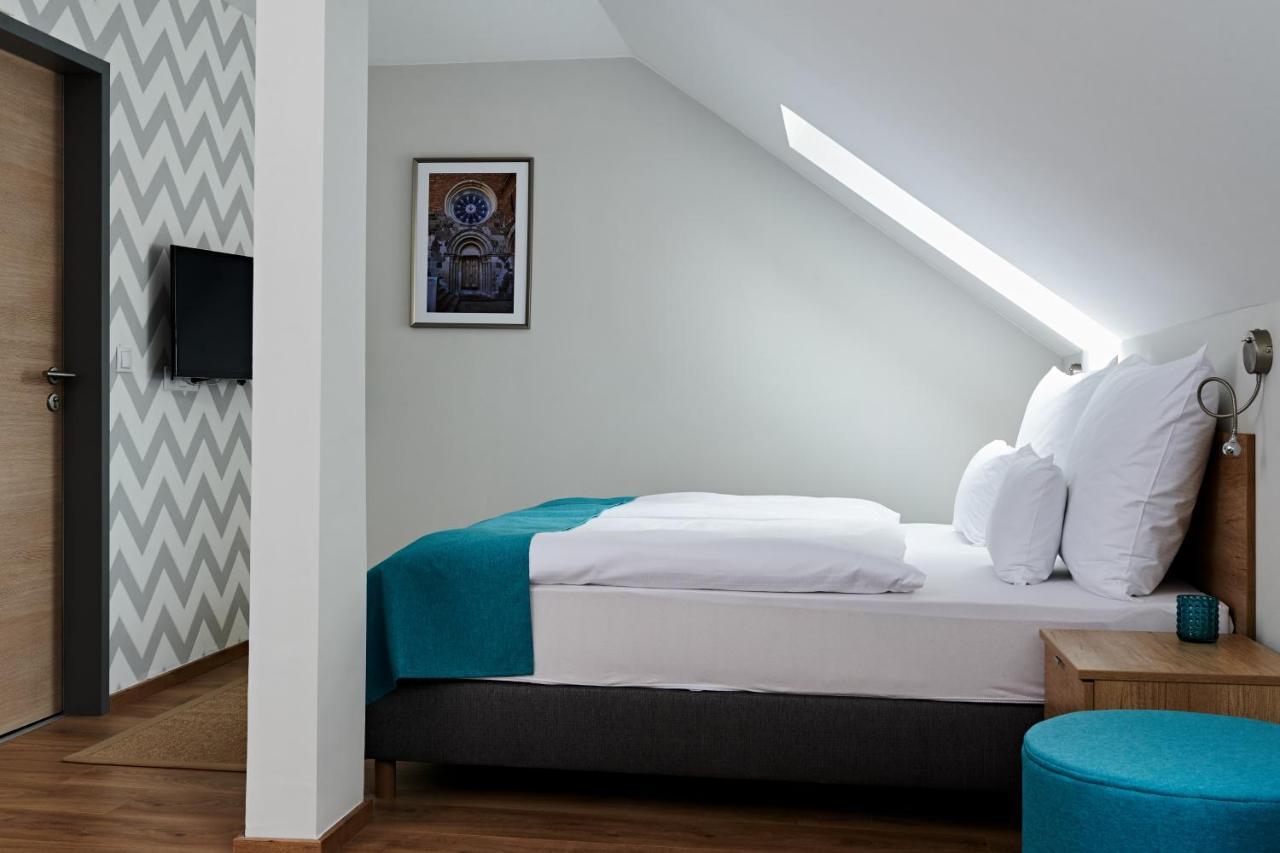 Hotel Adalbert Szent Tamas Haz Esztergom Eksteriør billede