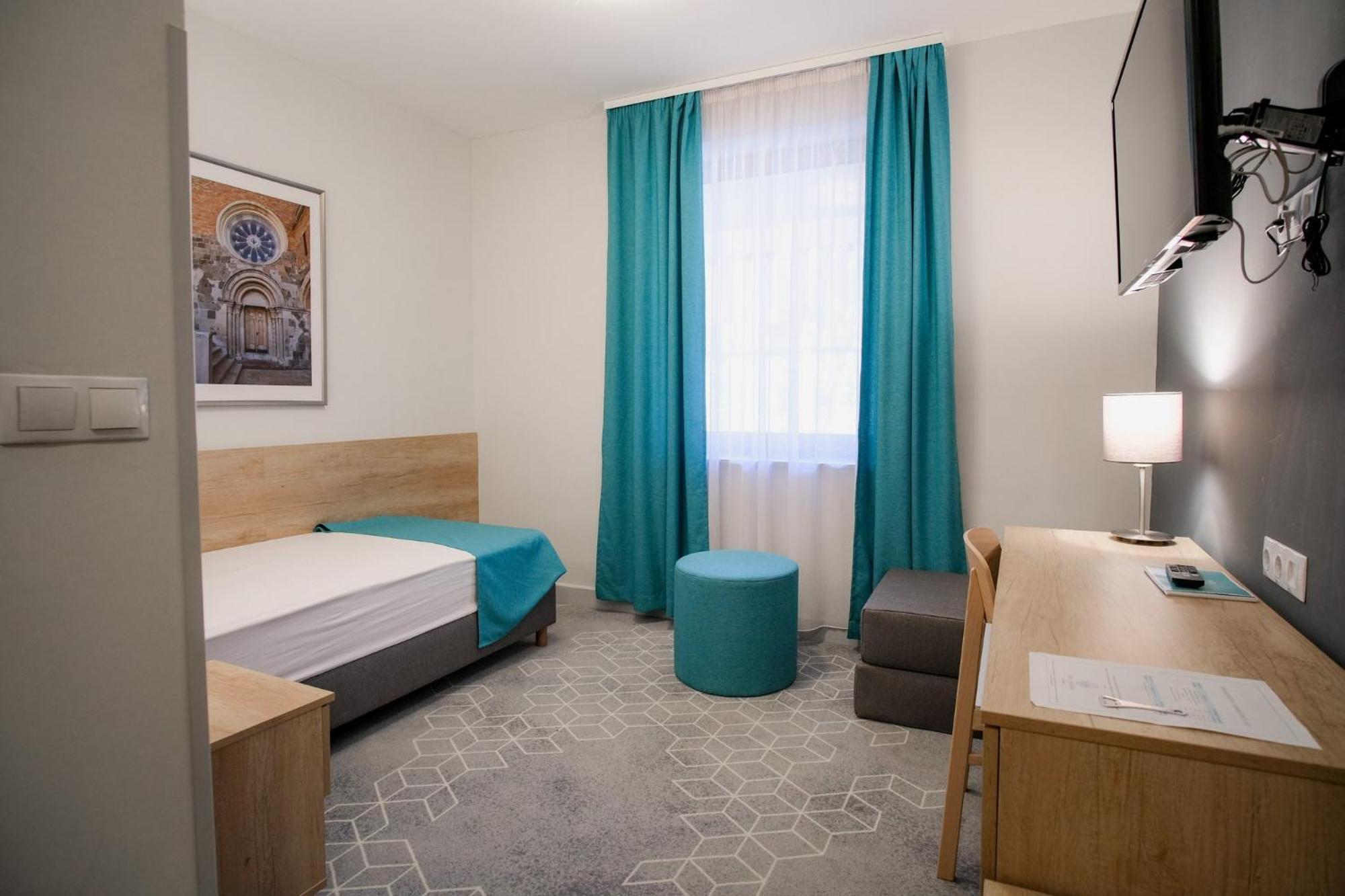 Hotel Adalbert Szent Tamas Haz Esztergom Eksteriør billede